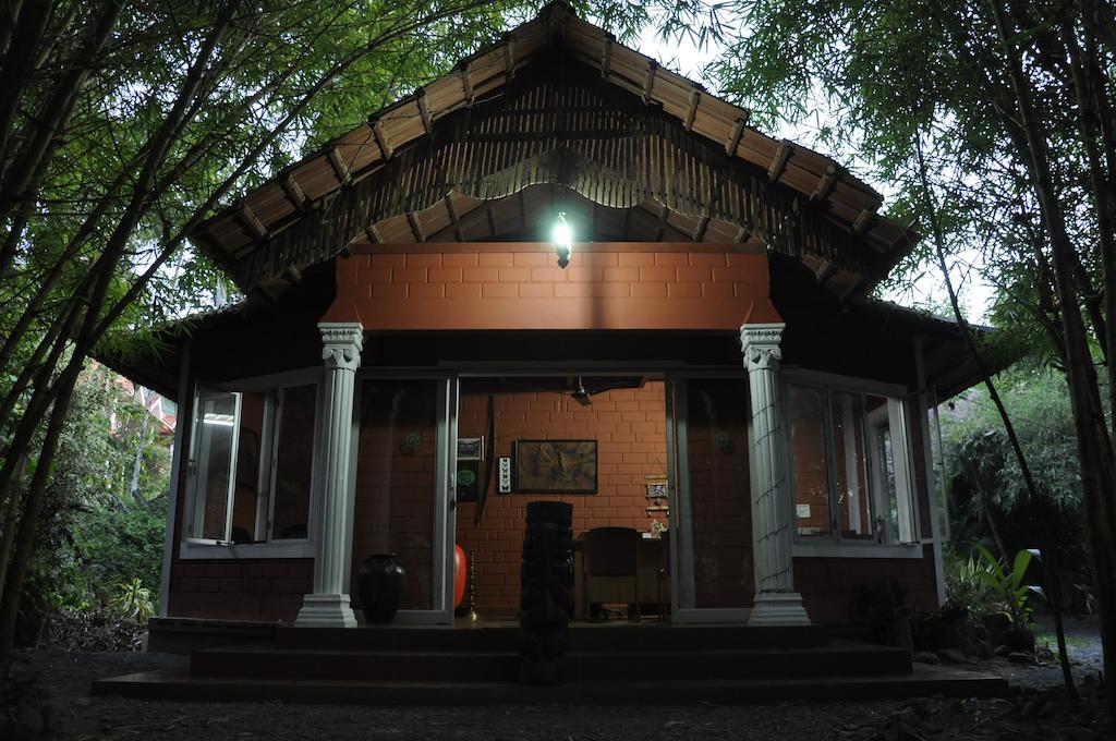 Krishnagiri Sunbird Garden Resort الغرفة الصورة